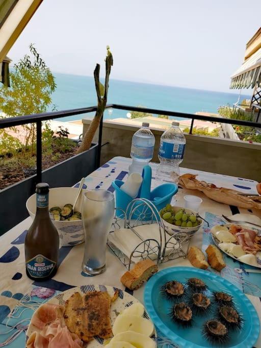 Serenity House 80Mq Vista Mare Agnone Bagni Bagian luar foto